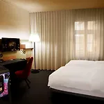 Pentahotel