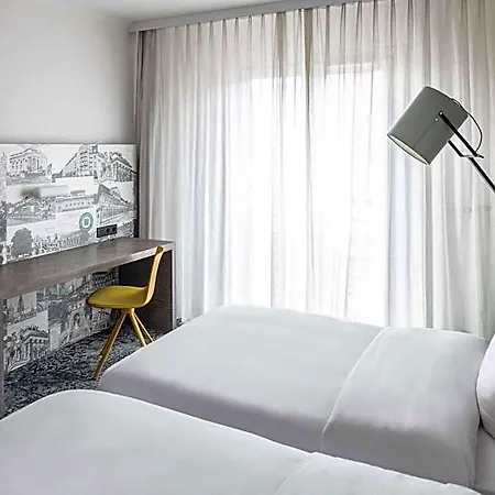 Pentahotel فندق