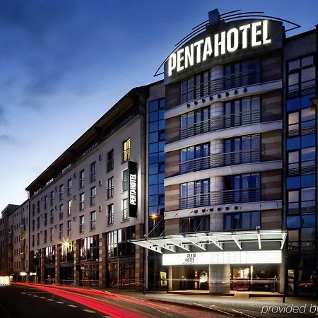 Pentahotel 4*